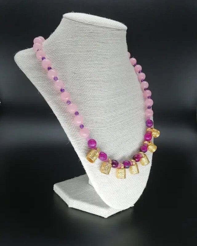 Collar piedra natural y abalorios