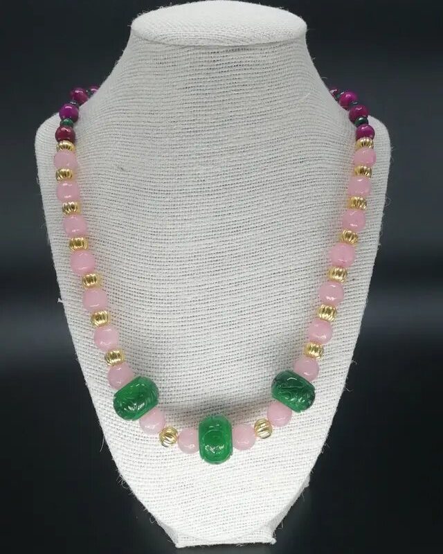 Collar piedra natural y abalorios